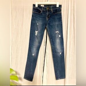 GAP 1969 Women’s Distressed Legging Jeans Size 28/6